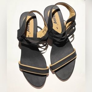 Women Genuine Leather Sandals Low Heel Elastic Strap Ladies Open Toe Shoes